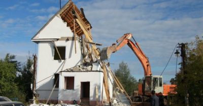 Снос самовольной постройки