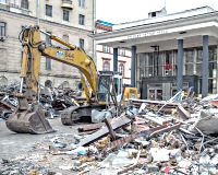 Собственники снесенных в Москве построек намерены обращаться в суды