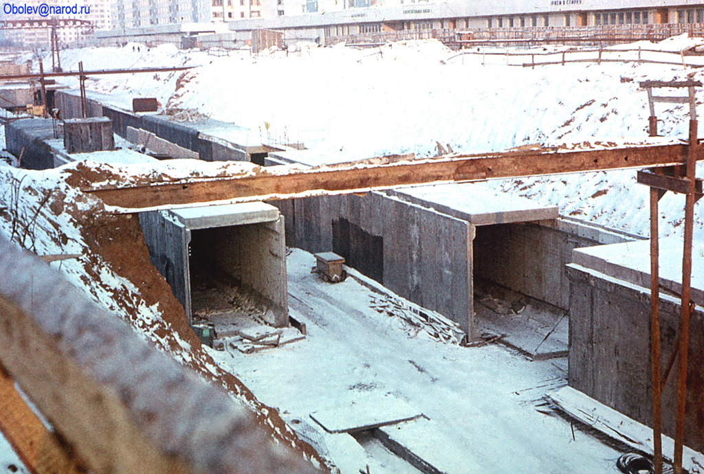 Тоннель метро