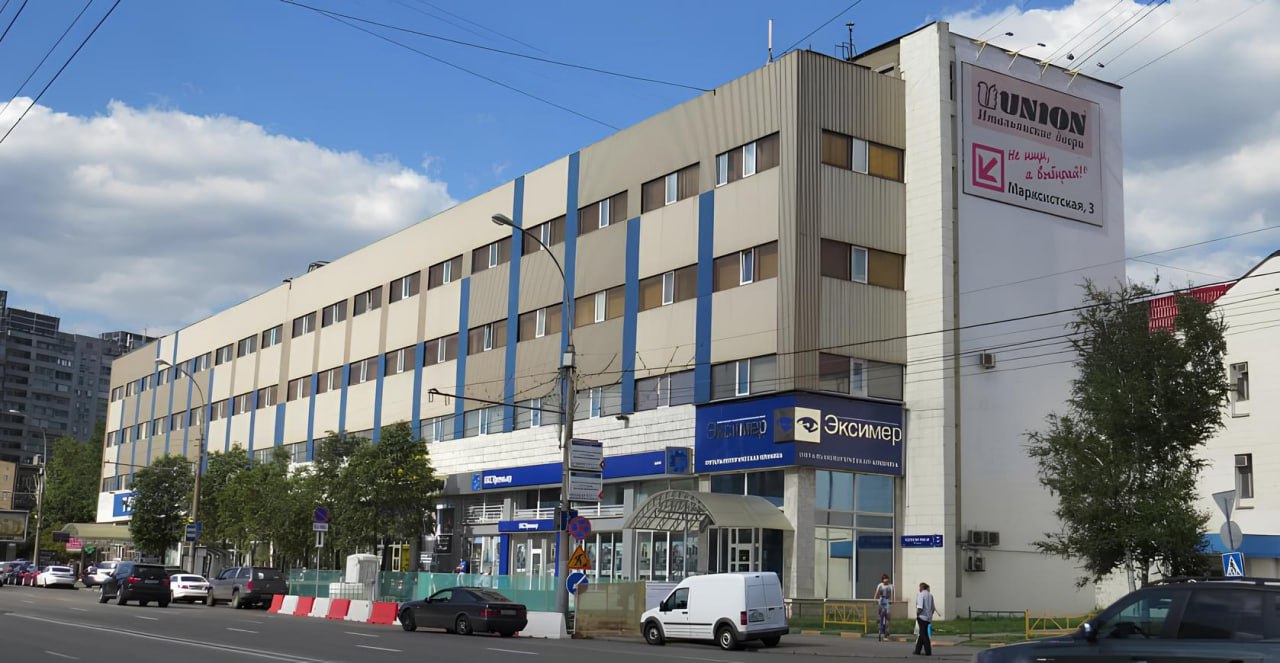 Фасад SUDMOS, ул. Марксистская, 3, стр. 1